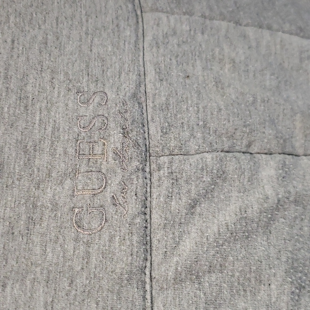 Light Guess Jacket - Picture 3 of 4